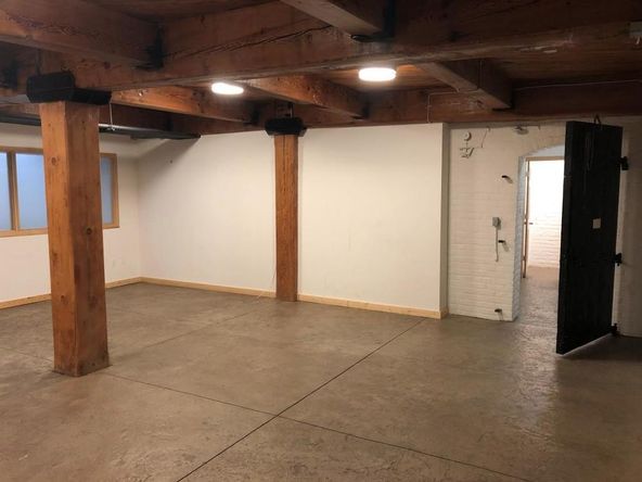Sherwin Williams Building: 701 3rd Street North, Minneapolis, MN 55401